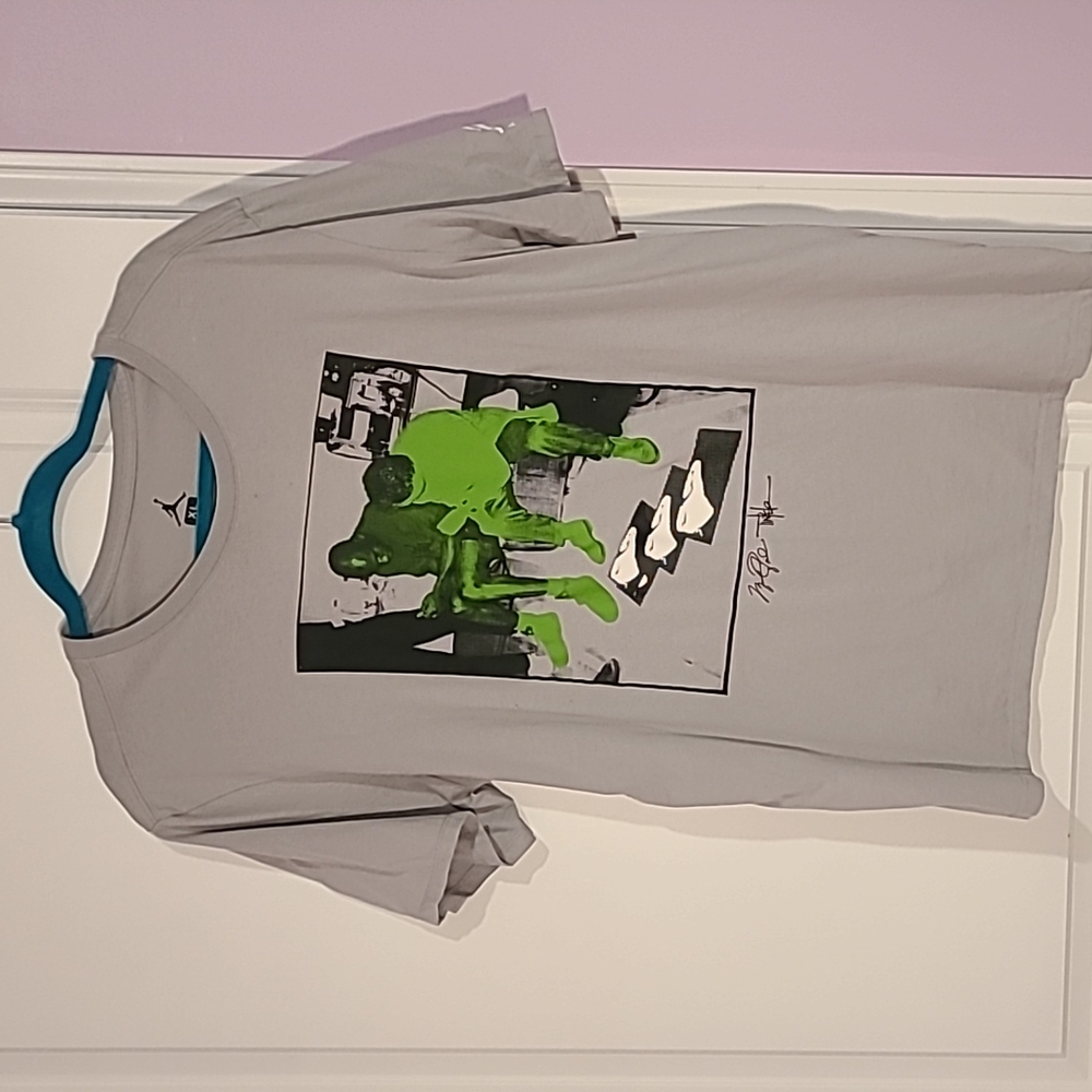 New!! Nike Air Jordan Tee size XL